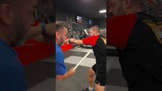 Sopa ile dövüşmek selfdefence mma wingtsun armwrestling dovus boxing sports das selfdefence [upl. by Etiuqal748]