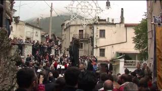 COCULLO Festa dei Serpari di San Domenico  HD [upl. by Vanny]