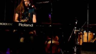 GEORGIA SEDDON Live Oxford 14042010 Bird [upl. by Adnarb]