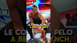 Bianca Belair le corta el pelo a Becky Lynch biancabelair wwe wrestling [upl. by Glaab]