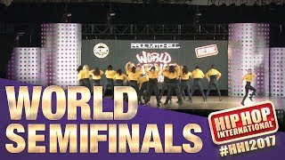 Royal Family Varsity  New Zealand MegaCrew Division at HHI2017 Semifinals [upl. by Raamal]