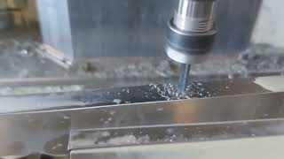 Drilling and machining two ramps with high precision [upl. by Enelrihs126]