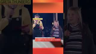 VIRAL  El video de Greta Thunberg bailando quotNever Gonna Give You Upquot [upl. by Gottfried]