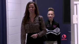 Dance Moms  Jeanette insults Kendall Season 4 Episode 10 [upl. by Olivero]