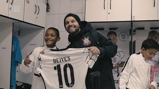 Convocação Oficial  Sub12 do Corinthians com o elenco profissional [upl. by Cammie]