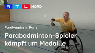 Paralympics in Paris Medaillenhoffnung im Parabadminton [upl. by Yrem]