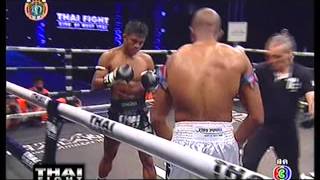 Buakaw Banchamek vs Abdoul Toure 17th August 2012 [upl. by Notxed]