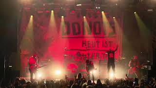 Donots  Saccharine Smile  live  Arena Wien  02112023 [upl. by Codie718]