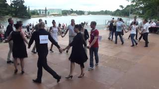 Finale Gavotte bigoudène 2014 lors de la fête des brodeuses avec le Jabadao Mode Pont LAbbé [upl. by Eilyah417]