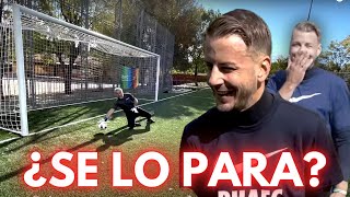 ¿CUÁNTOS TIROS PARAMOS A UN EXJUGADOR DE LA PREMIER LEAGUE [upl. by Aerahs]