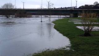 Hochwasser an der Ruhr  Brücke Hattingen Ruhrhochwasser [upl. by Boleslaw]