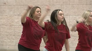 Mummers make lastminute preps ahead of New Years Day parade [upl. by Lahcar914]