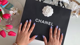 CHANEL Unboxing amp First Impressions 2022  Wallet on Chain  WOC [upl. by Nomma]