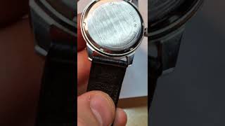 How to measure watch lug width [upl. by Anitselec]