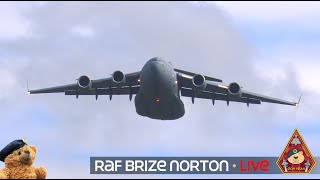 LIVE HEAVY ACTION A400 ATLAS C17 GLOBEMASTER amp VOYAGER • RAF BRIZE NORTON 131223 [upl. by Melborn128]