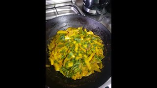 Mola Macher Chorchori Kochu ar sim diye Bengali easy and tasty recipe [upl. by Demmahom]