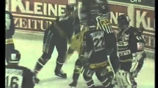 Loibnegger Graz vs Odelein Feldkirch Eishockey Schlägerei [upl. by Lilli]