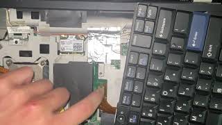 ThinkPad T420 T410 T400  RAM Installation GuideMemory Upgrade [upl. by Bailey]