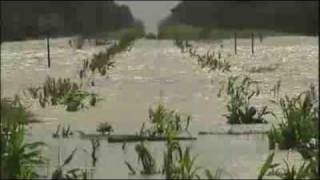 Dramatic footage of the Queensland floods [upl. by Stefanac]