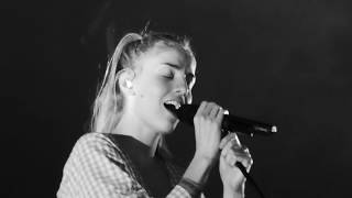 London Grammar  Who Am I HD Live at Lowlands 2017 Biddinghuizen 19 August 2017 [upl. by Mansoor683]