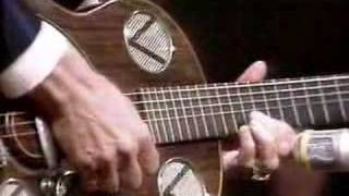 Chet Atkins performs quotHawaiian Wedding Songquot [upl. by Easton]