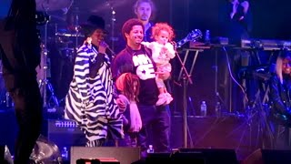 LAURYN HILL surprised by her son ZION on stage  ONE MUSIC FEST 2022  Sydney In The House [upl. by Orravan]