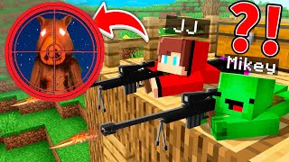 How Mikey and Jj Hunting on Mr PIG in Minecraft at 300 AM   Maizen [upl. by Bekah704]