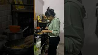 Pasta chyadam antha easy kadhu💆🏻‍♀️minivlog pasta cooking anjithkavya viralvideo shorts [upl. by Hillell]