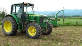 JOHN DEERE CHOPPING ALFALFA [upl. by Gensler]