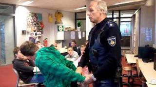 Politie op school part 1 [upl. by Asennav]