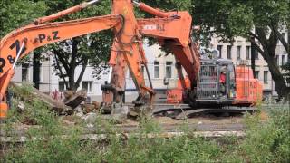 Bagger Zaxis 470 und extra große Betonblöcke Zug im Blickfeld [upl. by Onitselec334]