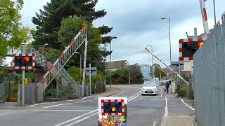 Totton Level Crossing Hampshire [upl. by Fellner]