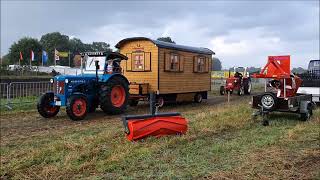 Oldtimertreffen Neurhede 2022 Die Einfahrt [upl. by Acilejna]