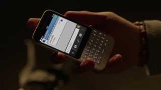 Présentation du Blackberry Q5  Virgin Mobile [upl. by Waterman911]