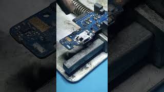 charger board fypシ゚viral smartphone repairing gadgets [upl. by Burnard]