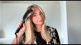 TUTORIAL ghd glide  Come creare un liscio con punte allinsù con la spazzola lisciante ghd [upl. by Rodie745]