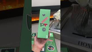 The ULTIMATE The Body Shop Advent Calendar 2022 UNBOXED in 60 seconds [upl. by Licha]