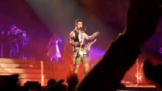 Andreas Gabalier LIVE  MAN OF VOLKS ROCKN ROLL  WIENER STADTHALLE 30112013 [upl. by Nirac400]