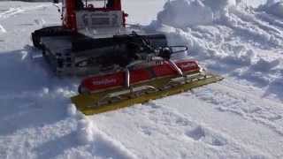 PistenBully 400 Modell [upl. by Lebatsirc]