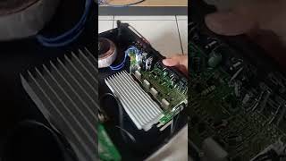 BONGKAR ISI DALAM AMPLIFIER SUNBUCK AV 298 BT [upl. by Adikam]