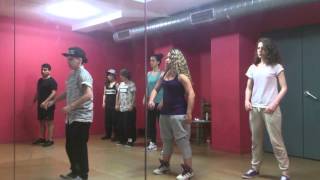 Popping amp Locking amp Hip Hop groove with Vero Double V [upl. by Monney225]