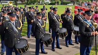 🪖🎶🥁quotA Musical Tribute The Airborne Walk in Oosterbeekquot and Marchingbands🎵🎺🎷 [upl. by Levy]