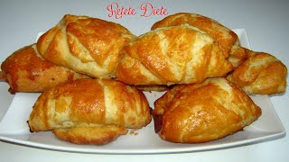 Croissant cu ciocolată – feuilletage simplu și delicios [upl. by Uriiah]