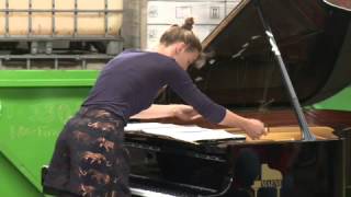 Heleen Van Haegenborgh Signaux voor piano en 23 scheepshoorns [upl. by Mal]