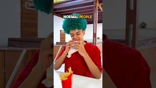 Normal People VS Me  Burger [upl. by Dacia550]