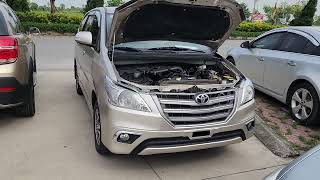 TOYOTA INNOVA 2016 20E số sàn giảm còn 300tr hơn Có nên mua INNOVA 2016 form cũ 20 với hơn 300 tr [upl. by Odracir987]