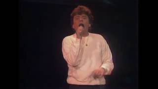 André Hazes  Morgen Ben Ik Weer Thuis Live bij TROS Polderpop 1986 [upl. by Rinee995]