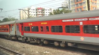 Parallel Overtake of PanvelGorakhpur Exp by 22221 Mumbai CSMTNZM Rajdhani Exp March 25 2022 [upl. by Irbua]