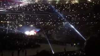 Froch vs Groves 2 Groves full entry Wembley London bus live [upl. by Anada922]