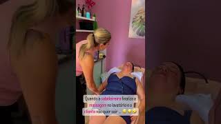 Quando a massagem no lavatório é tão relaxante que a cliente decide que o salão é o novo spa 💆‍♀️😂 [upl. by Eisele747]